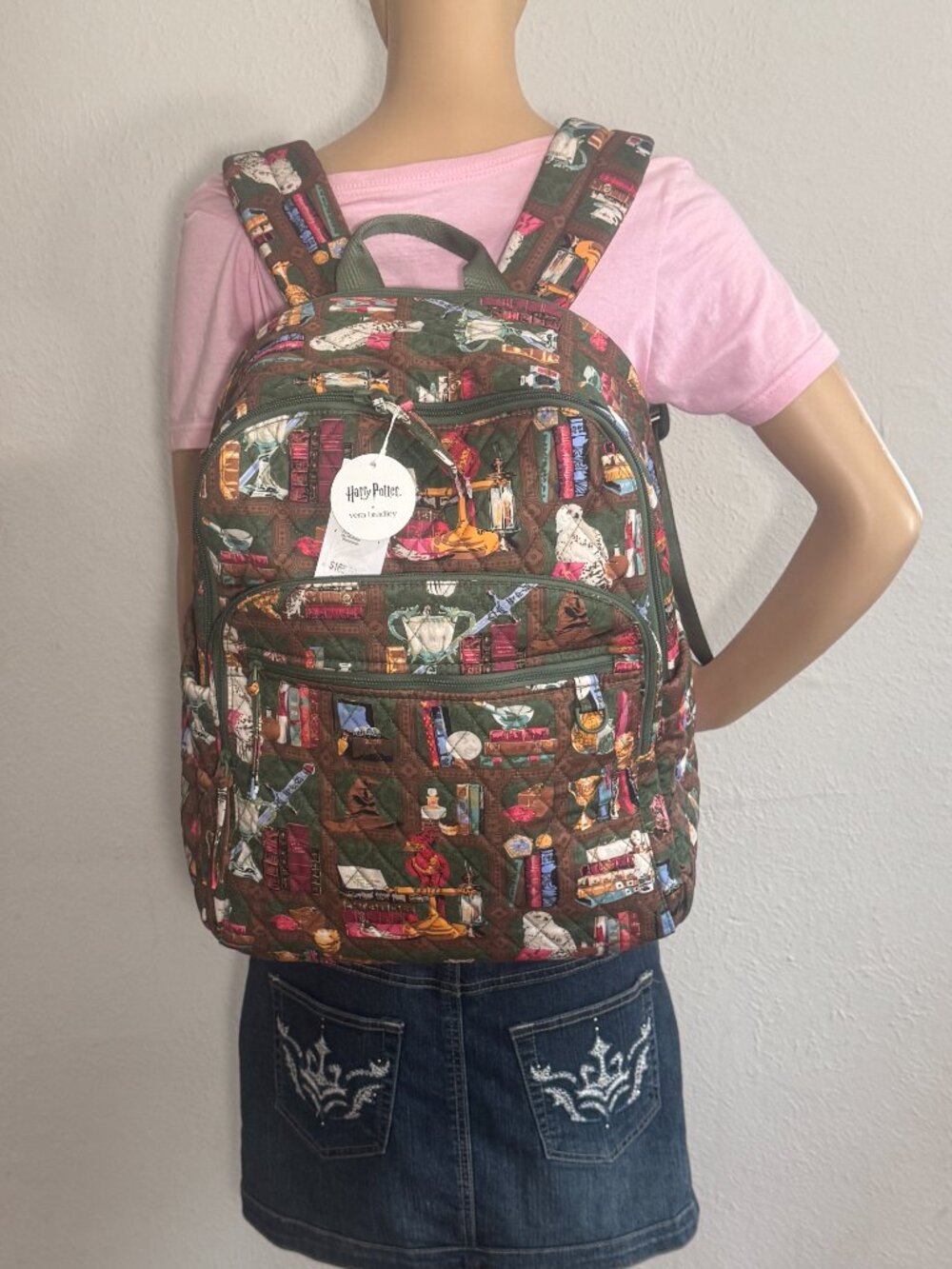 Vera Bradley X Harry Potter Bancroft Backpack in Hogwarts Library NWT - Picture 5 of 11